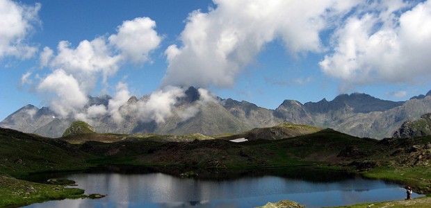 The ideal site The ideal site for my latest masterpiece will be: Isolated yet scenic Rugged, aged, craggy, but pure, and full of primal longing. Sheltered from the day to day monotony of...